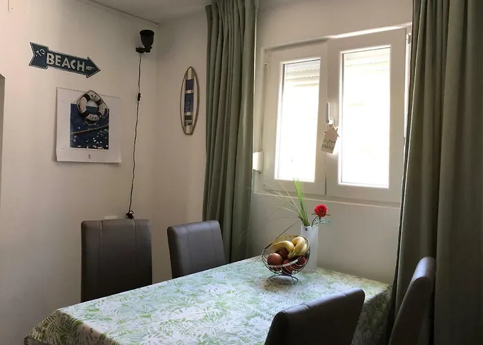 Sea Star Apartment *
